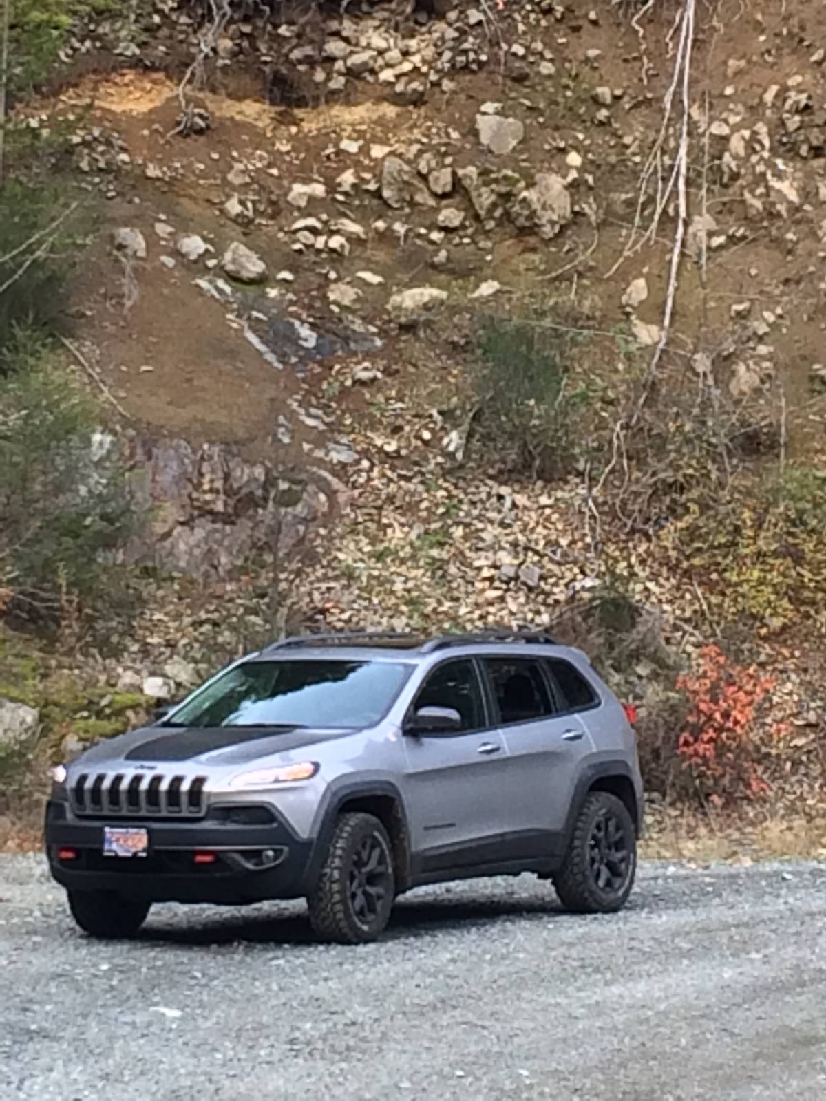 Jeep Lease Takeover in Nanaimo, BC 2017 Jeep Cherokee Trail Hawk